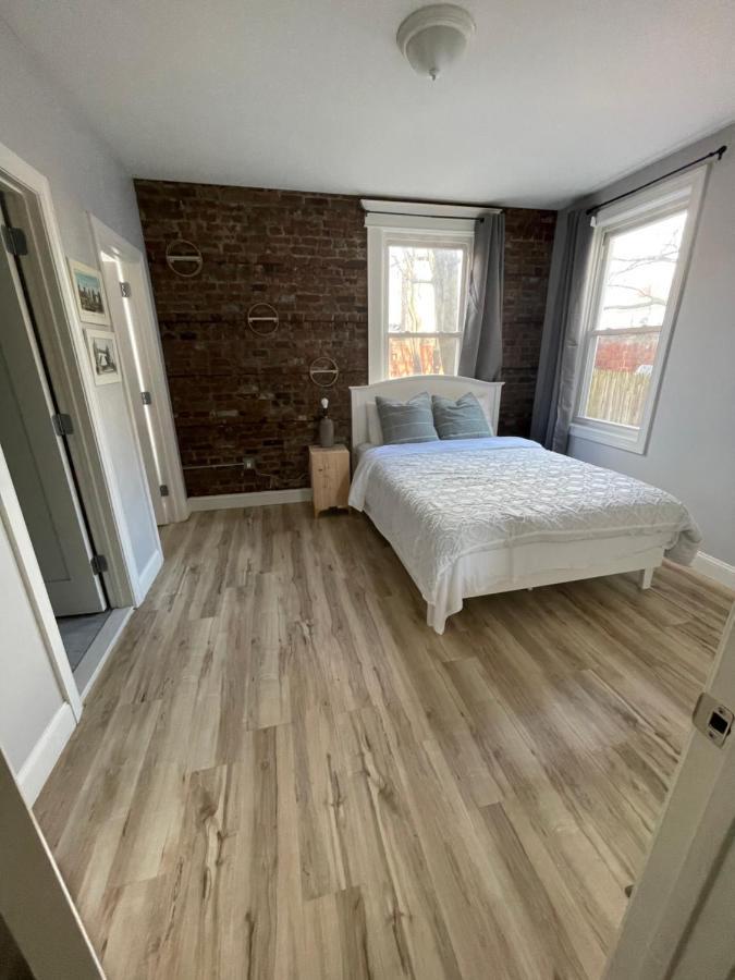Modern Luxury Apartment Near Nyc Джерси-Сити Экстерьер фото