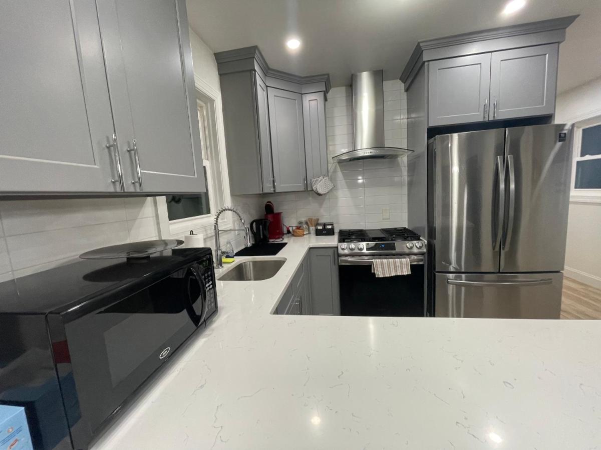 Modern Luxury Apartment Near Nyc Джерси-Сити Экстерьер фото